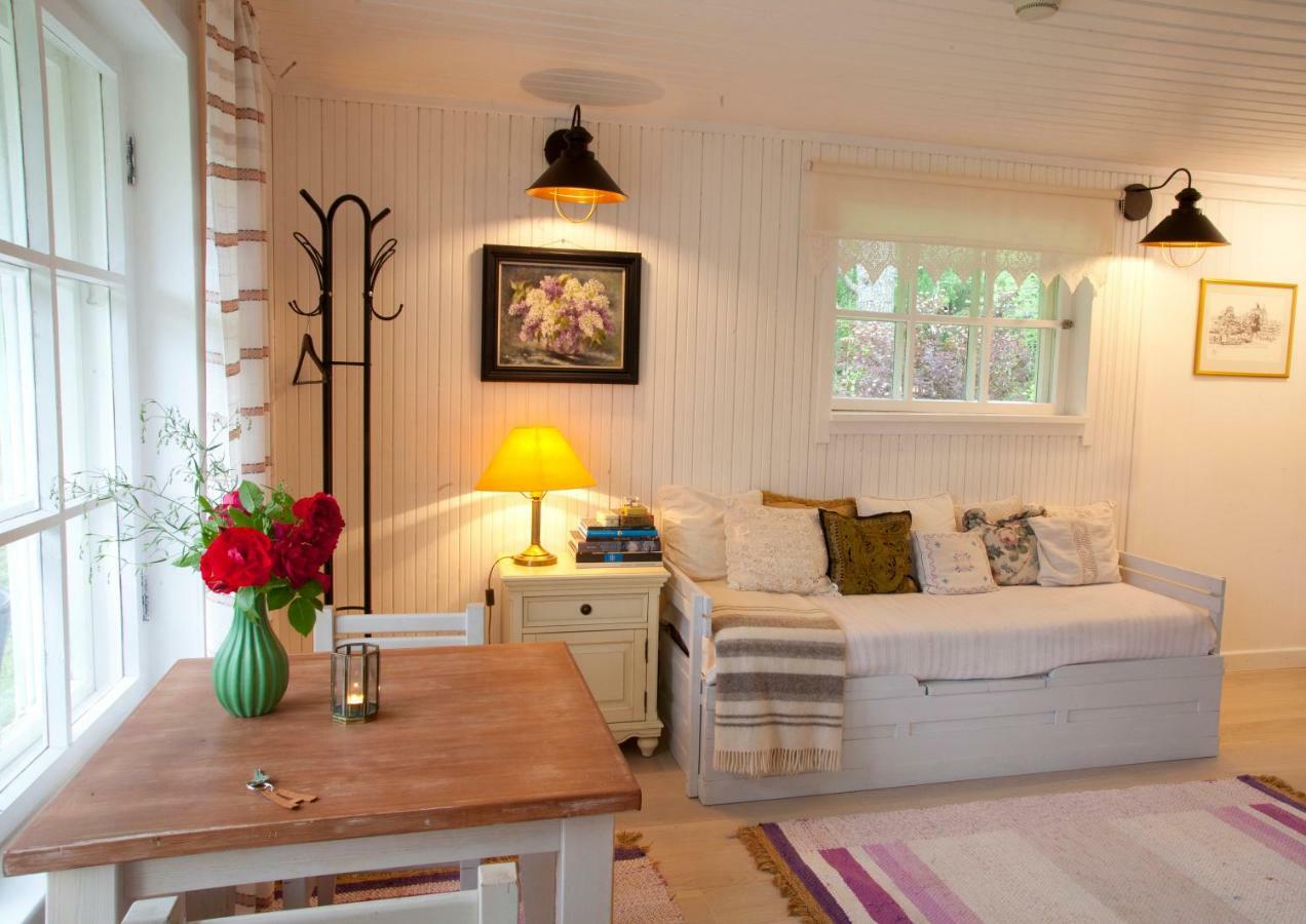 Adami Country Guesthouse Vainupea Esterno foto