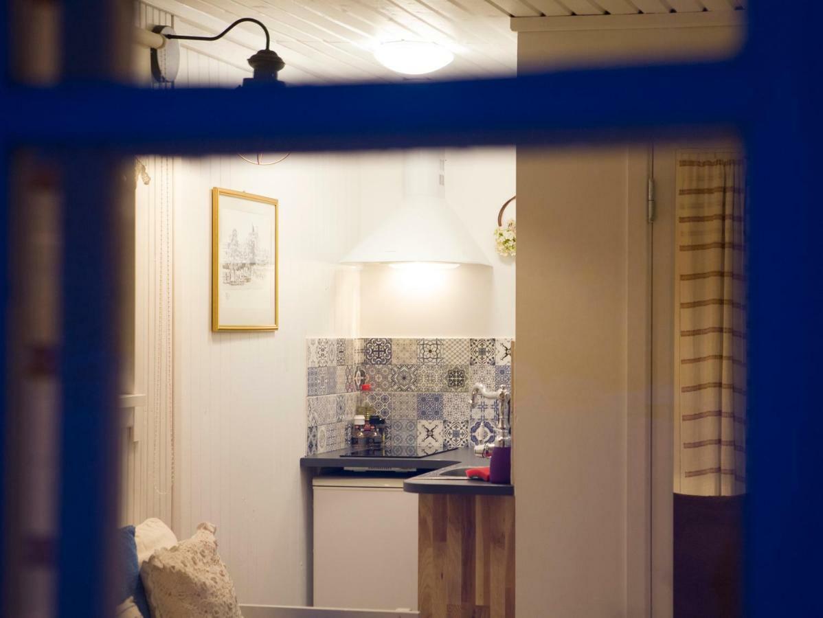 Adami Country Guesthouse Vainupea Esterno foto